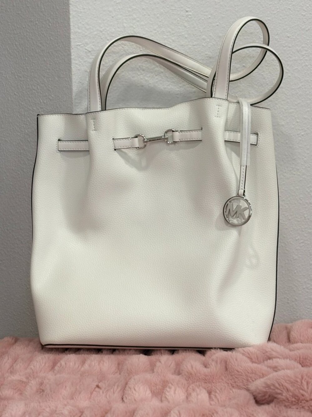 Michael Kors Carson Large White Pebbled Leather Tote Bag Silver Hardware